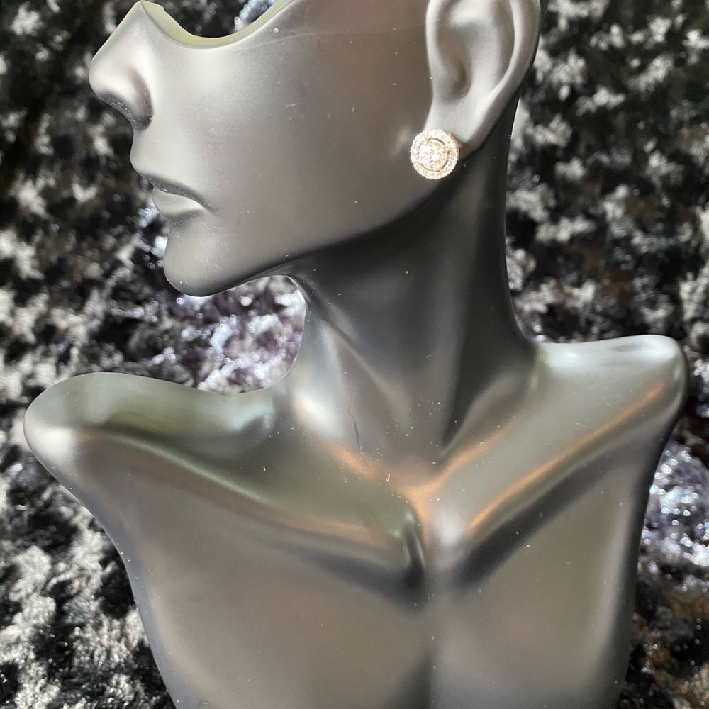 New Natural Beautiful Diamond French Halo Earrings